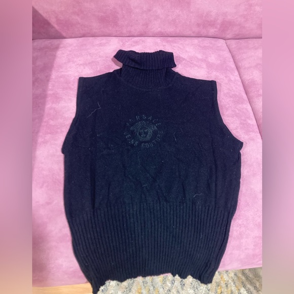 Original Versace sweater, no sleeves - Picture 3 of 8